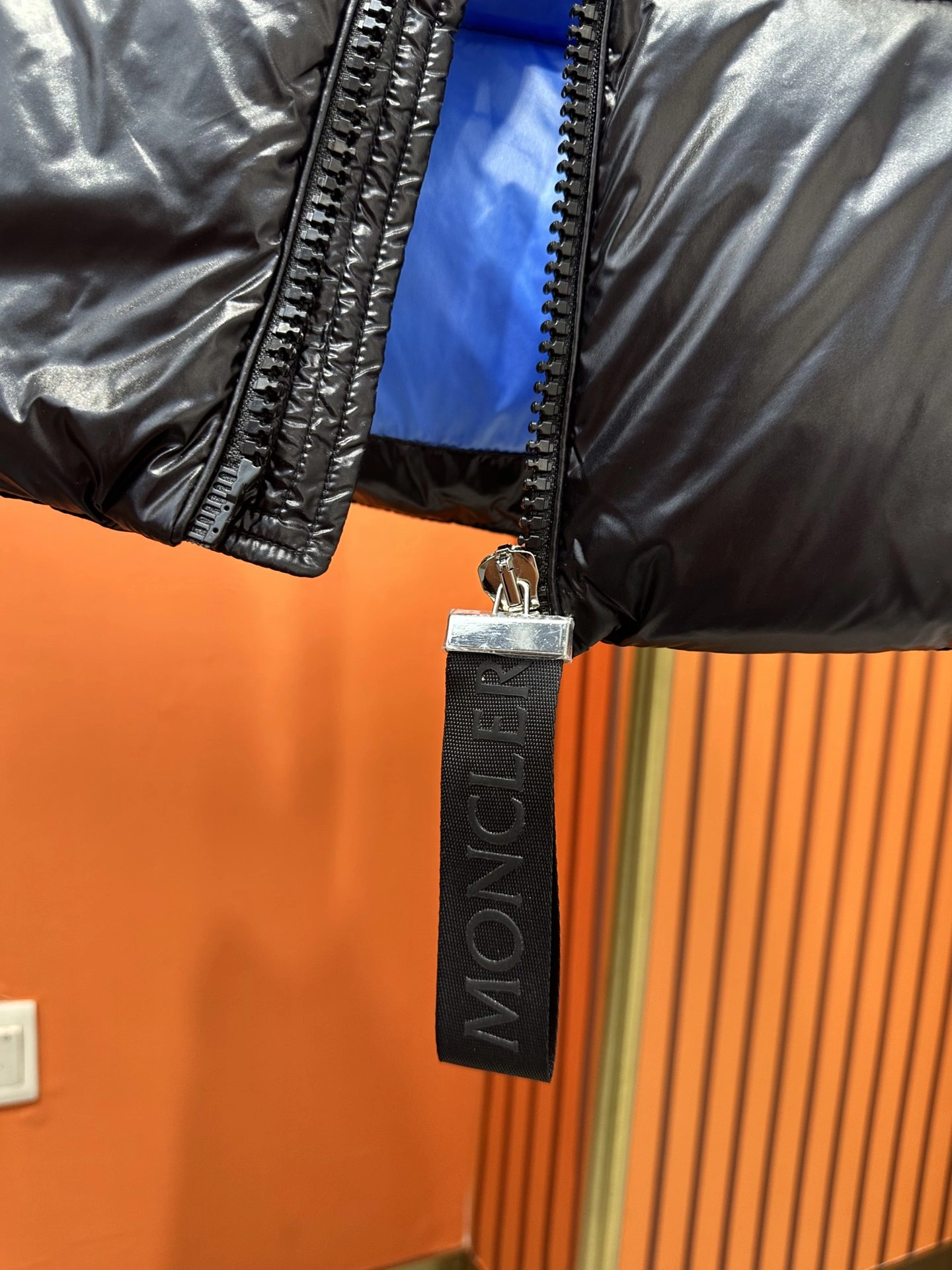 WellDesigned Moncler Down Jackets 145441