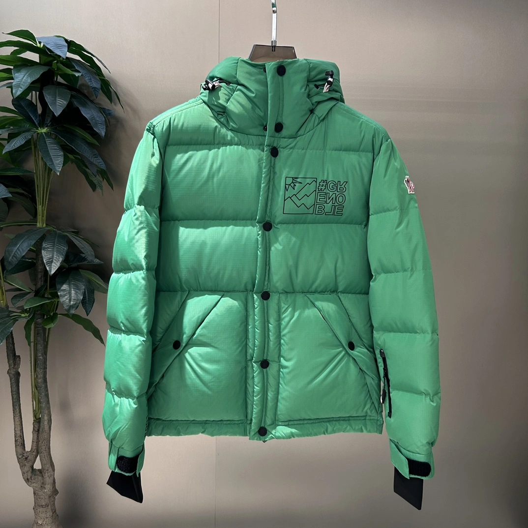 Moncler Down Jackets Comfortable 145438