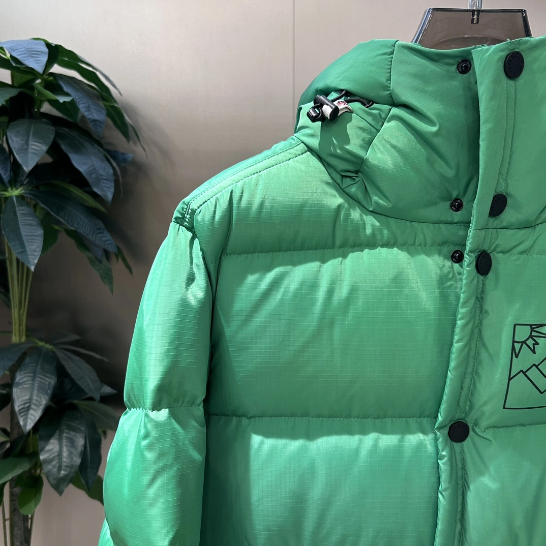 Moncler Down Jackets Comfortable 145438