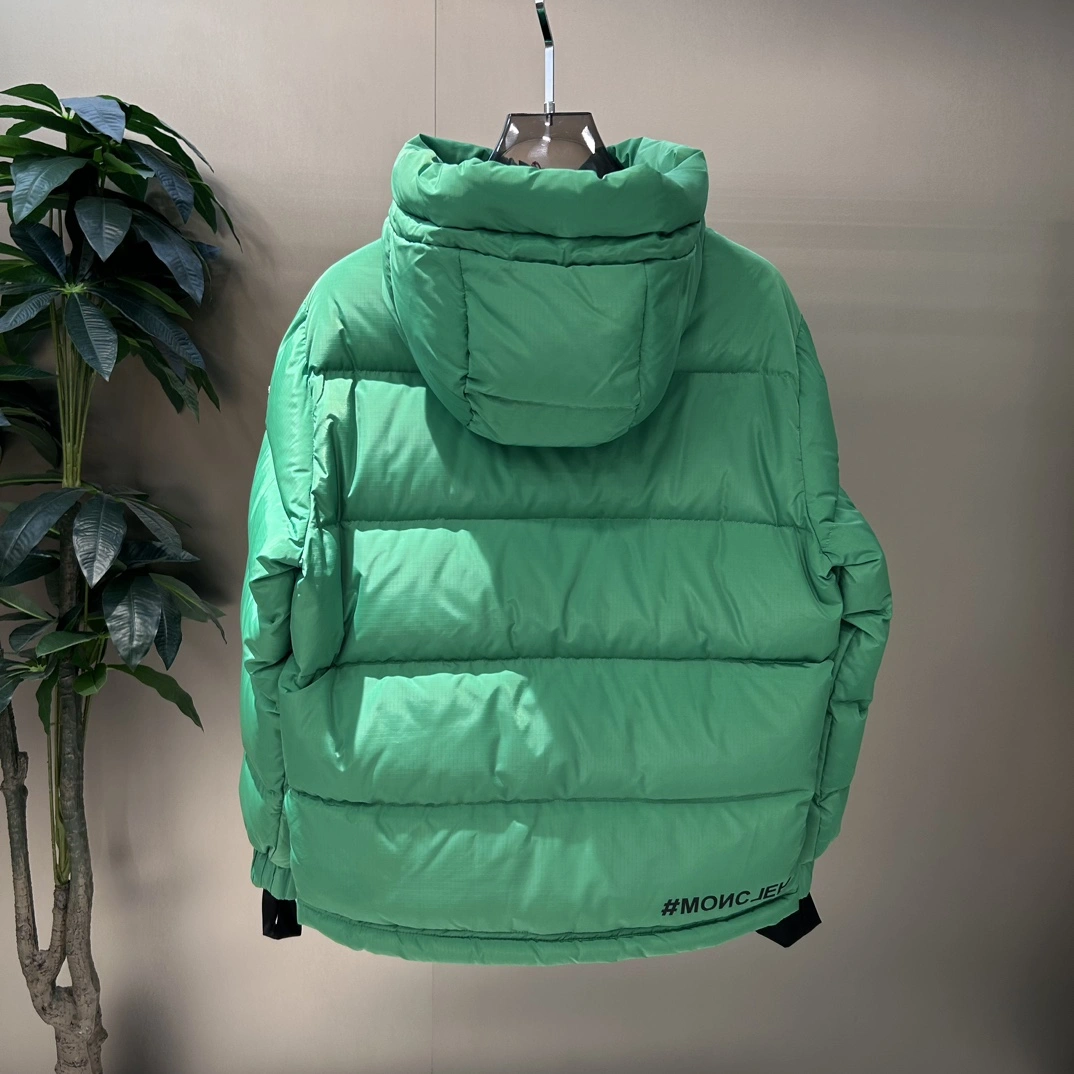 Moncler Down Jackets Comfortable 145438
