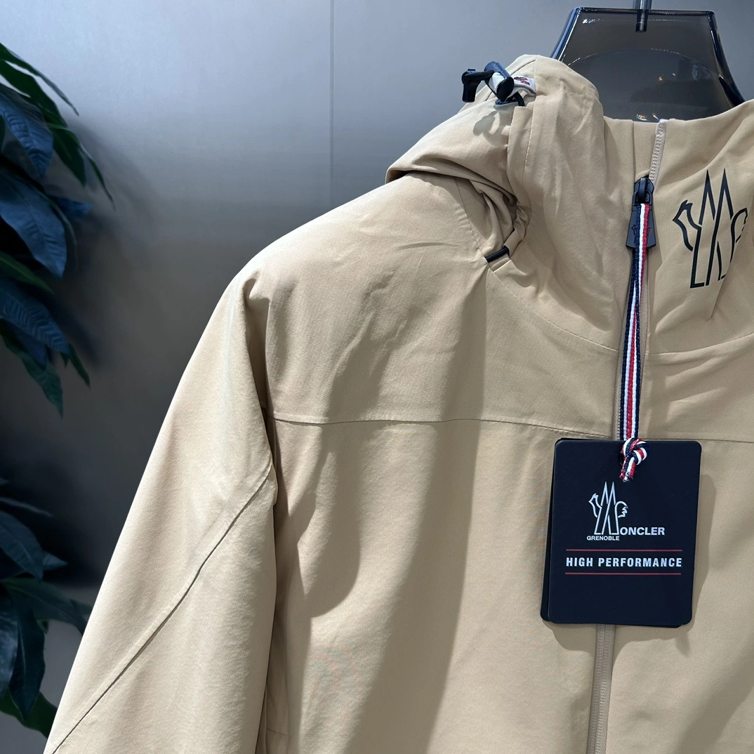 Moncler Down Jackets Timeless 145429