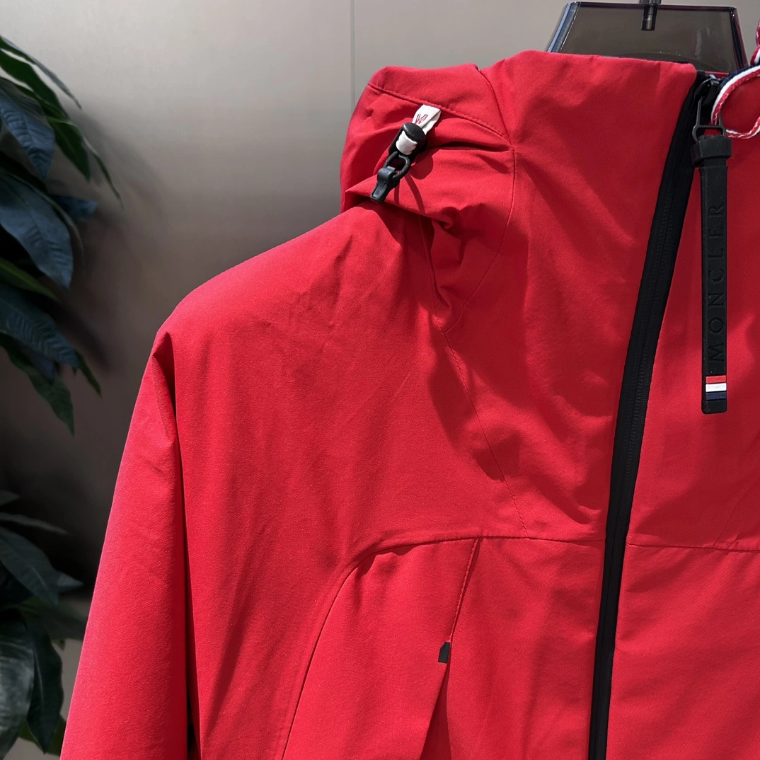 Moncler Down Jackets ComfortFit 145433
