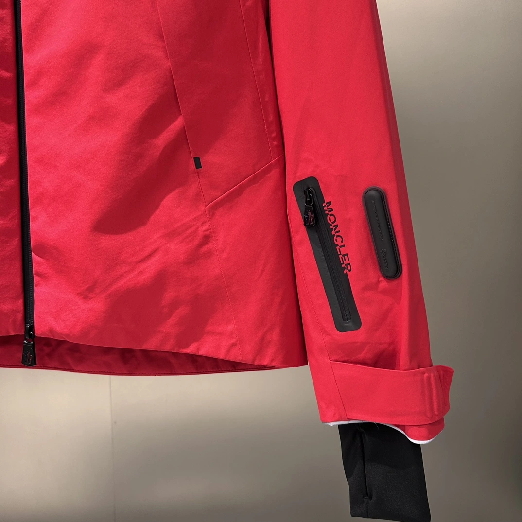 Moncler Down Jackets ComfortFit 145433