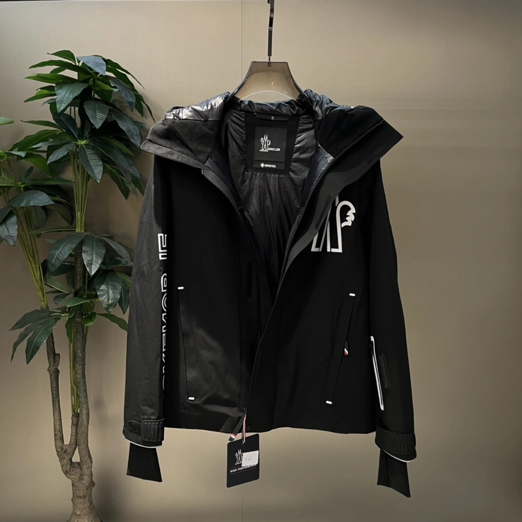 EasyCare Moncler Down Jackets 145431