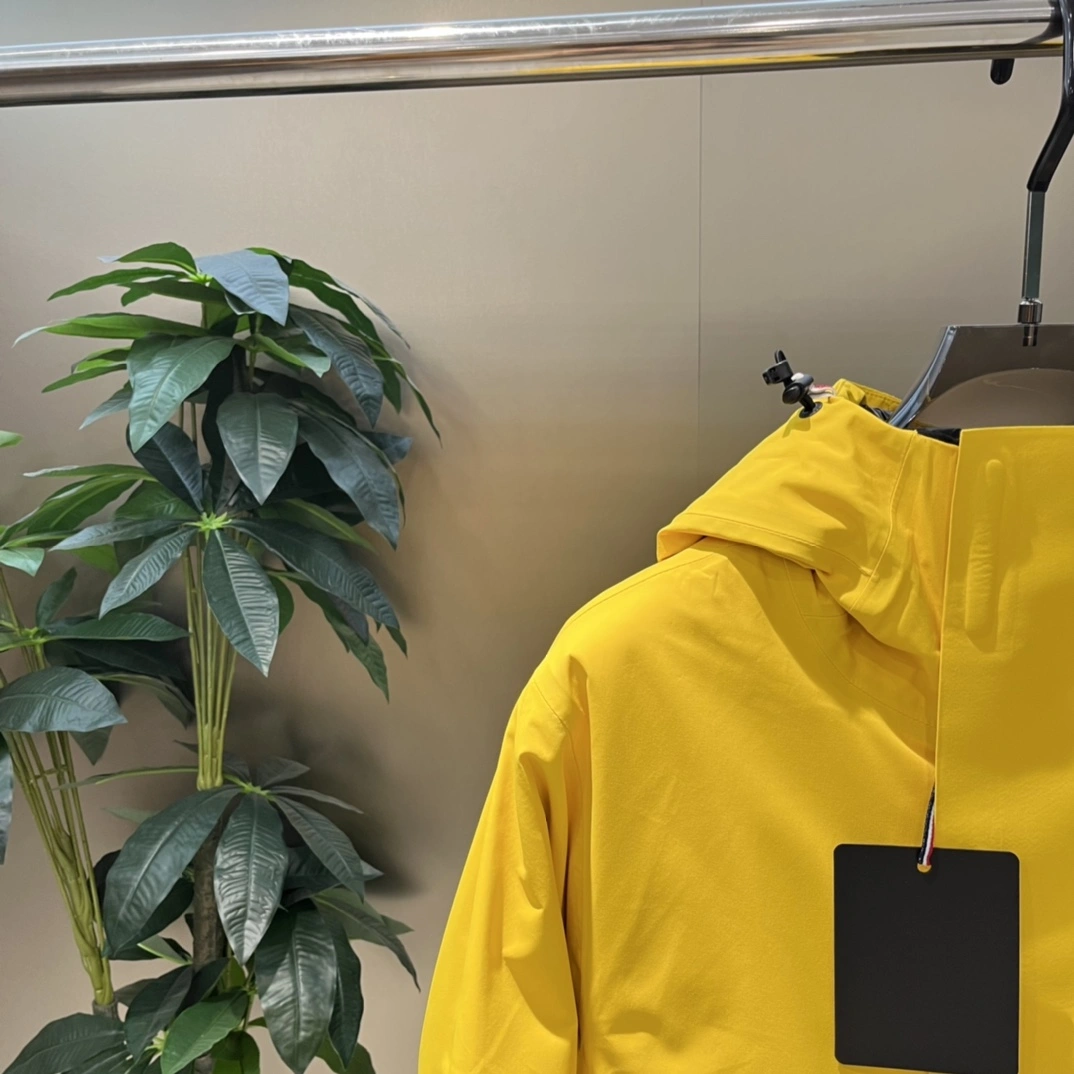 Moncler Down Jackets Effortless 145427