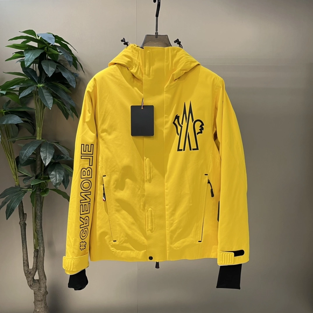 Moncler Down Jackets Effortless 145427