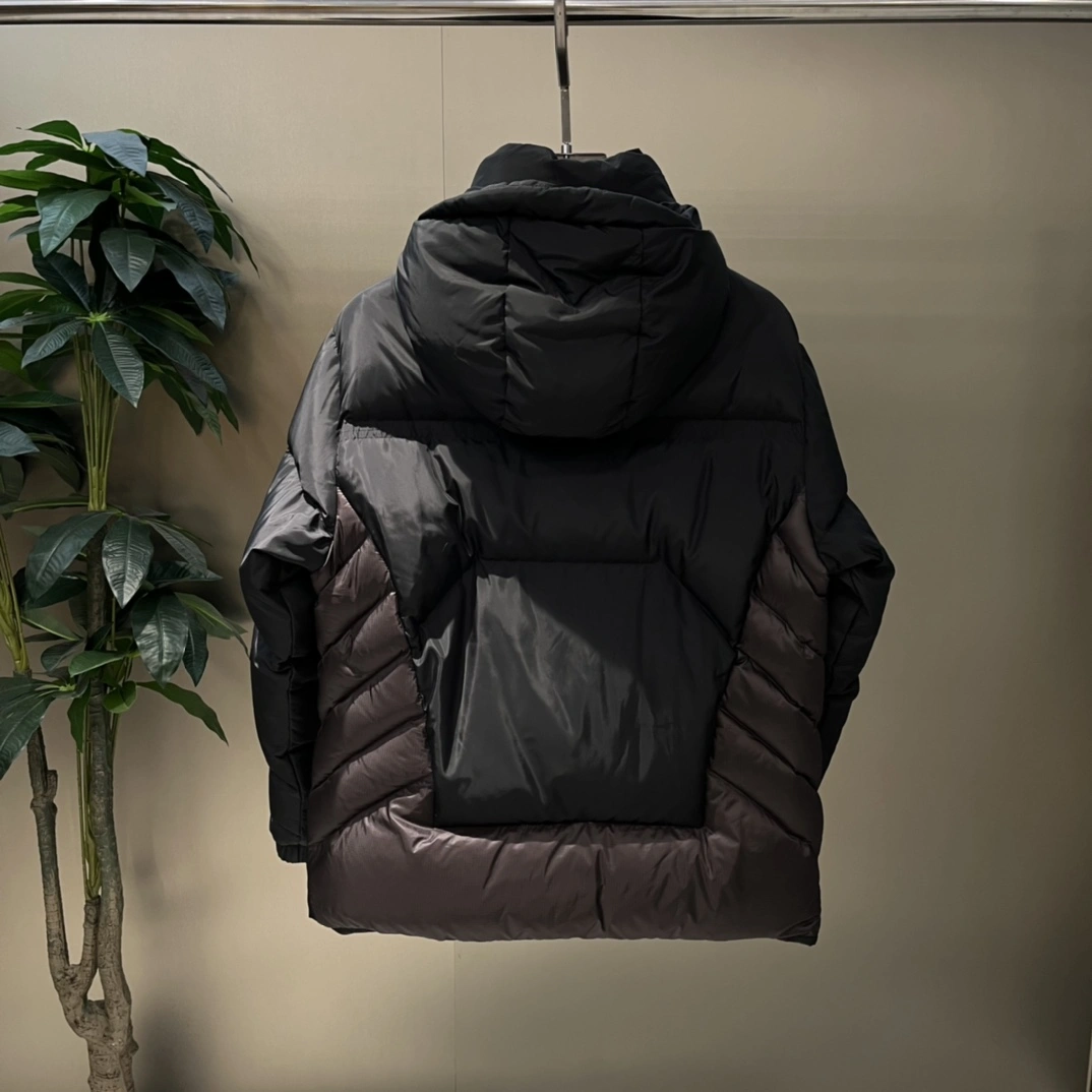 Comfortable Moncler Down Jackets 145423