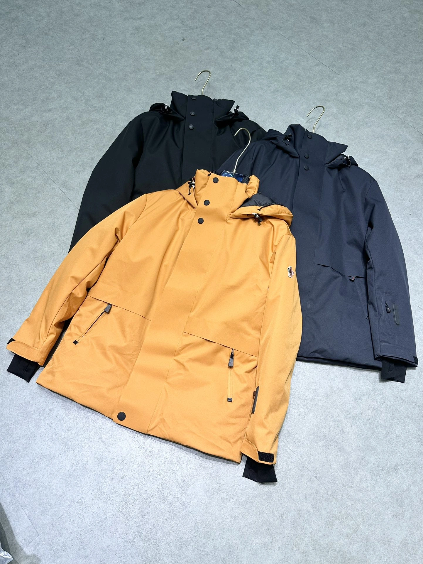 Bold Moncler Down Jackets 145422