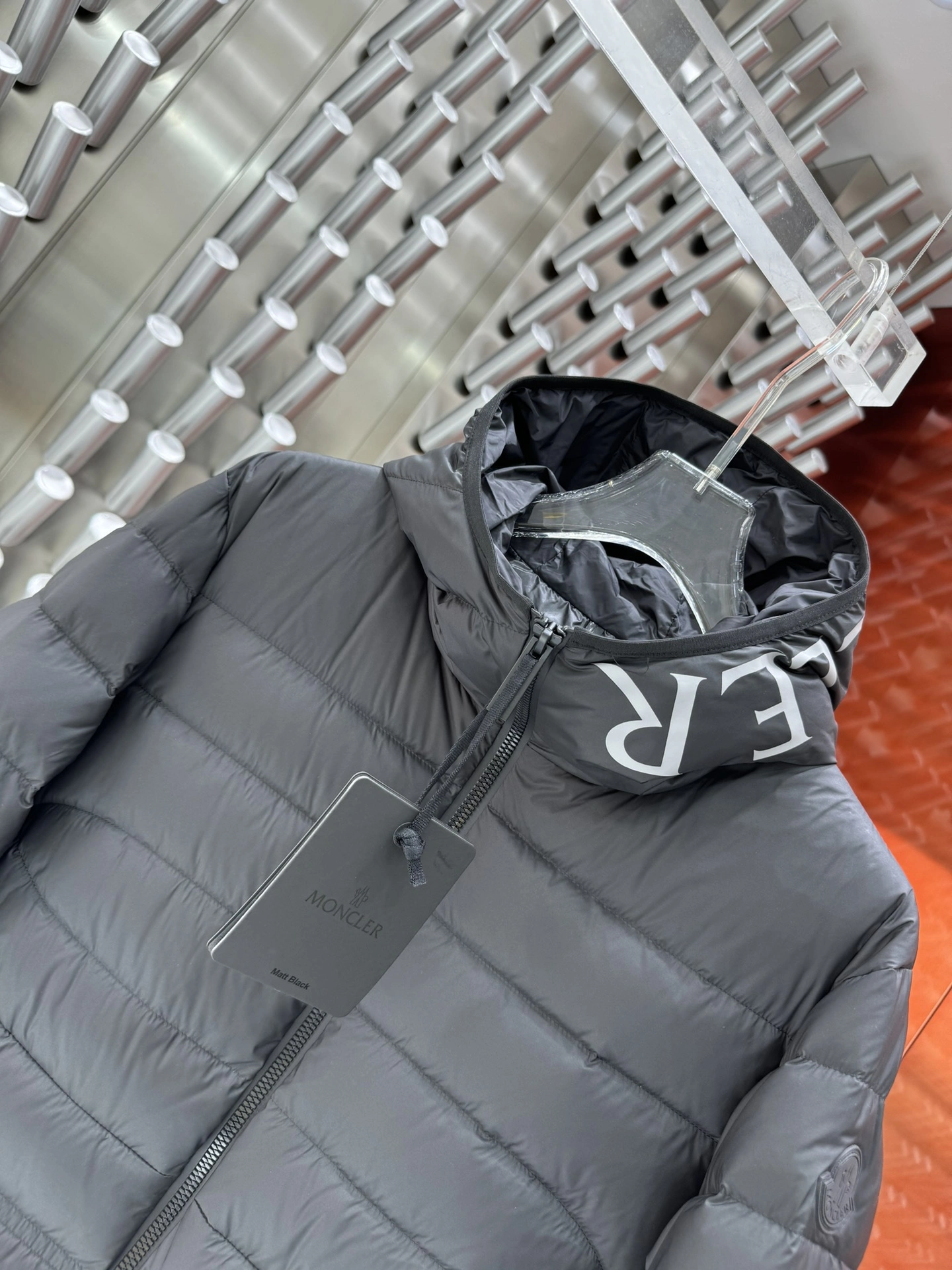 Neat Moncler Down Jackets 145417