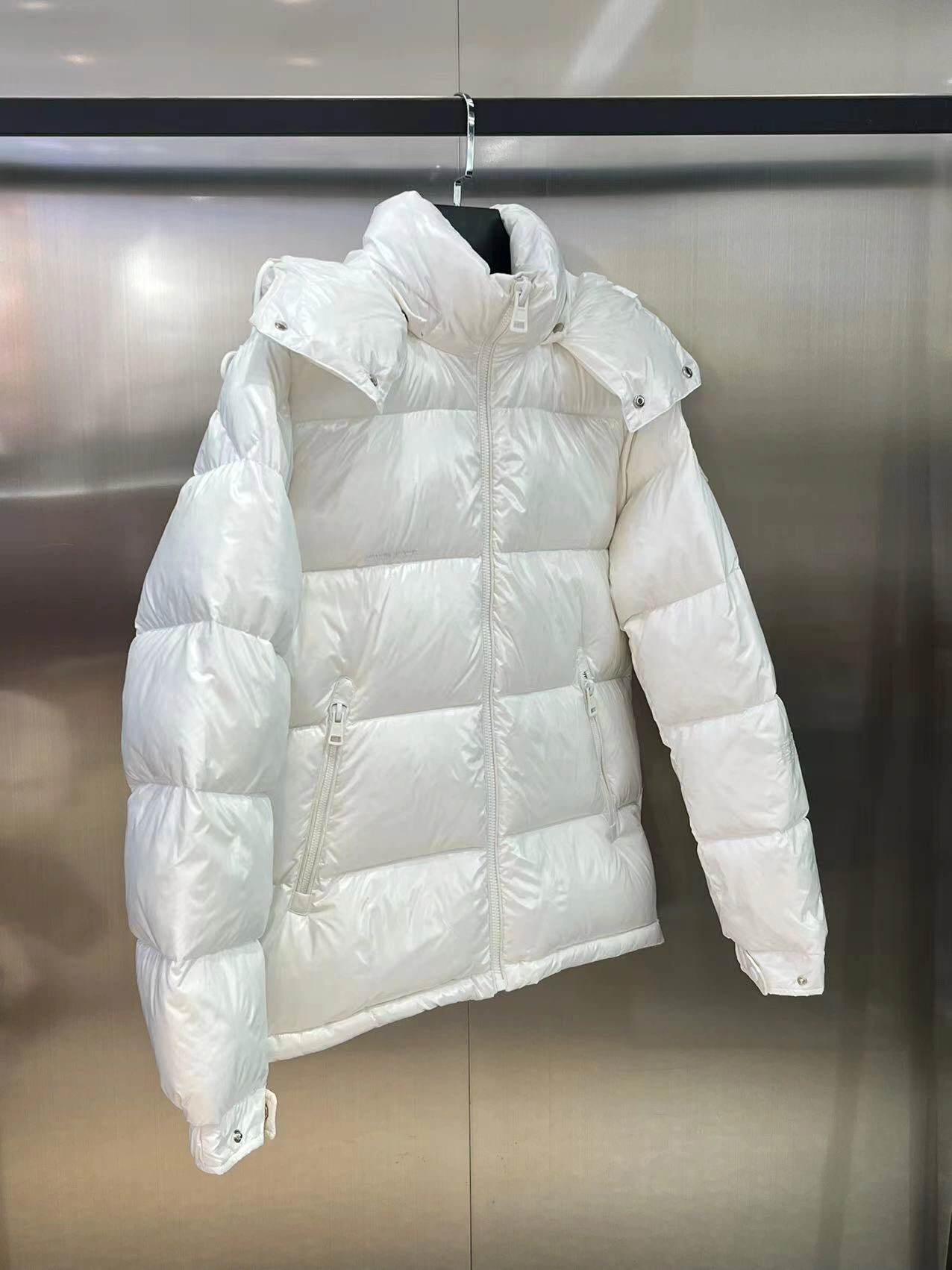 Soft Moncler Down Jackets 145416