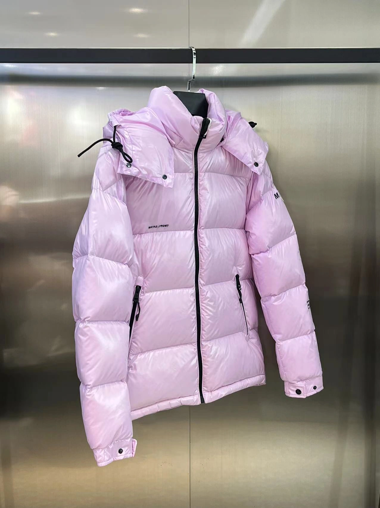 Moncler Down Jackets Unique 145421