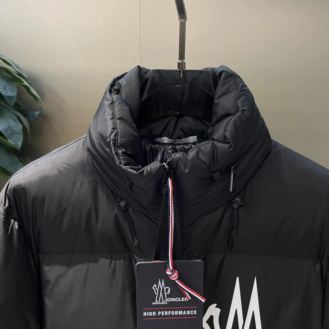 Moncler Down Jackets Premium 145408