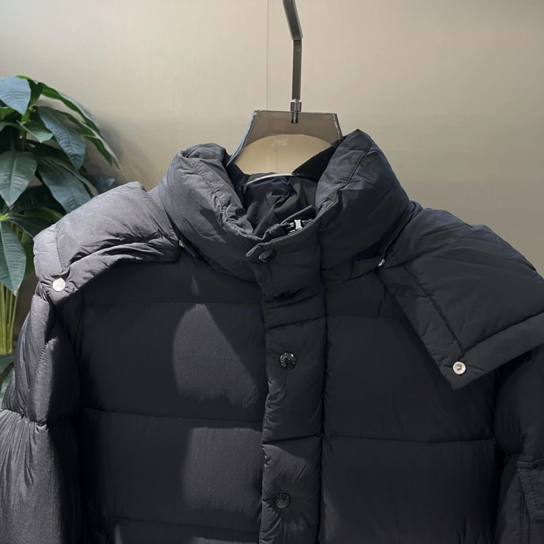 TravelReady Moncler Down Jackets 145414