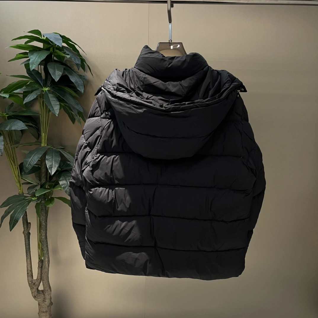 TravelReady Moncler Down Jackets 145414