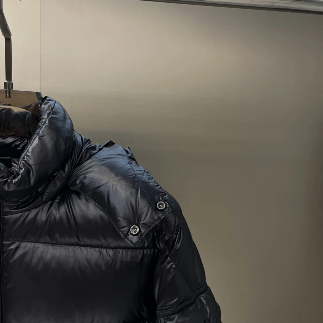 Moncler Down Jackets Stylish 145412