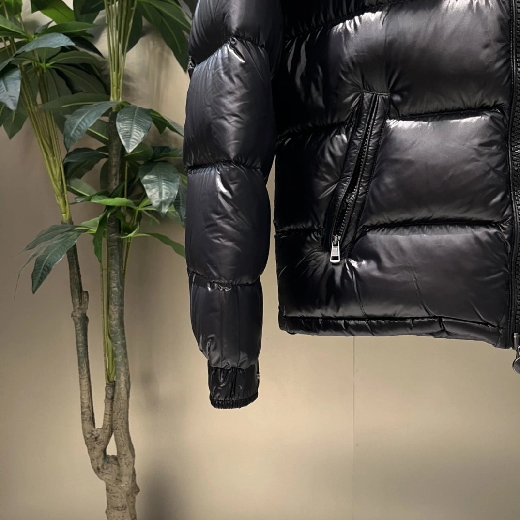 Moncler Down Jackets Stylish 145412