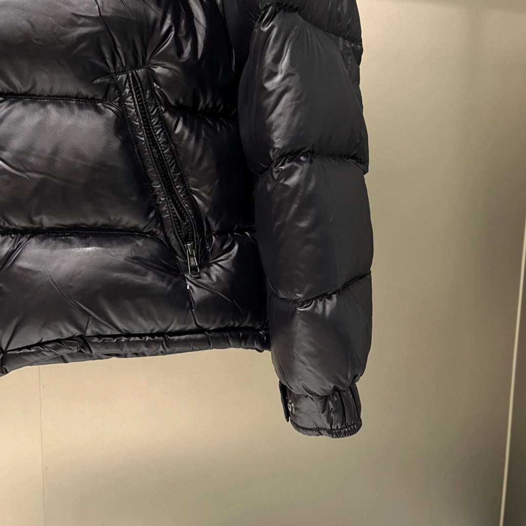 Moncler Down Jackets Stylish 145412