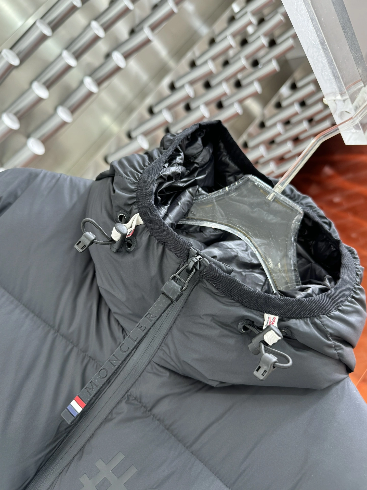 Moncler Down Jackets FreshLook 145405