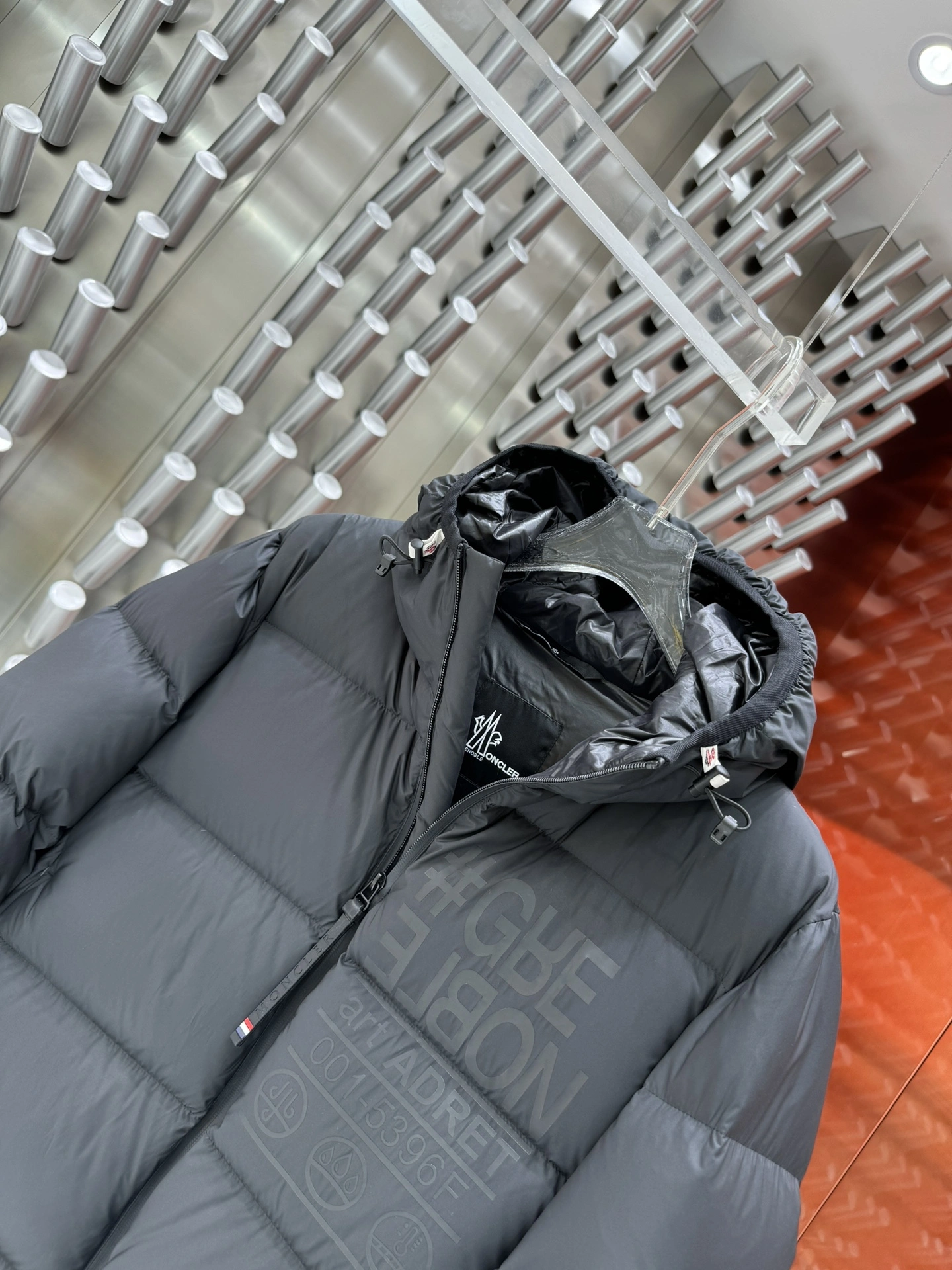 Moncler Down Jackets FreshLook 145405