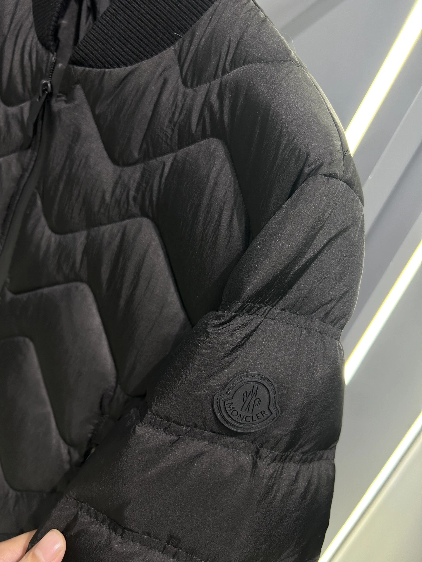 Moncler Down Jackets RelaxedFit 145413