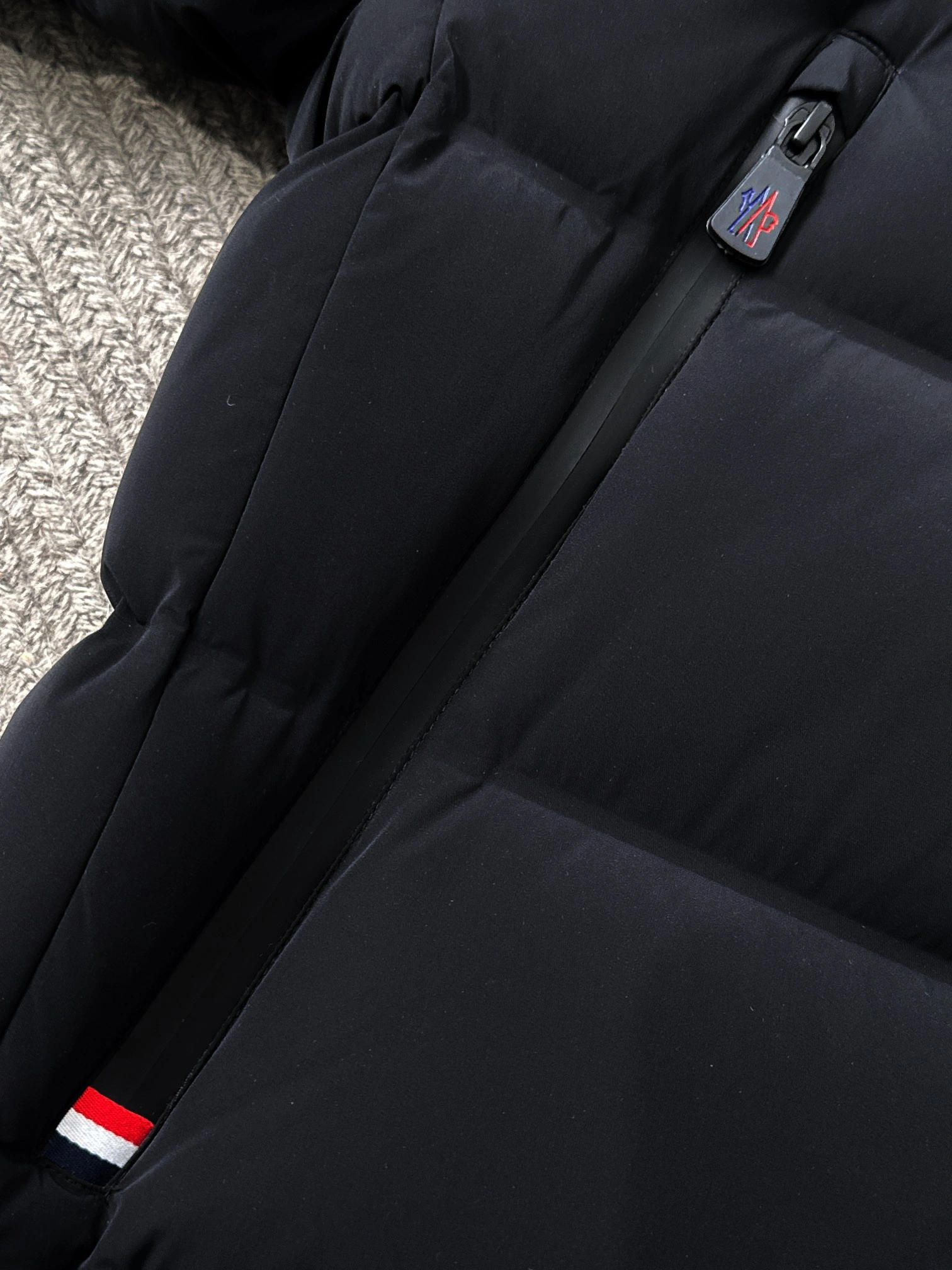 Sophisticated Moncler Down Jackets 145406