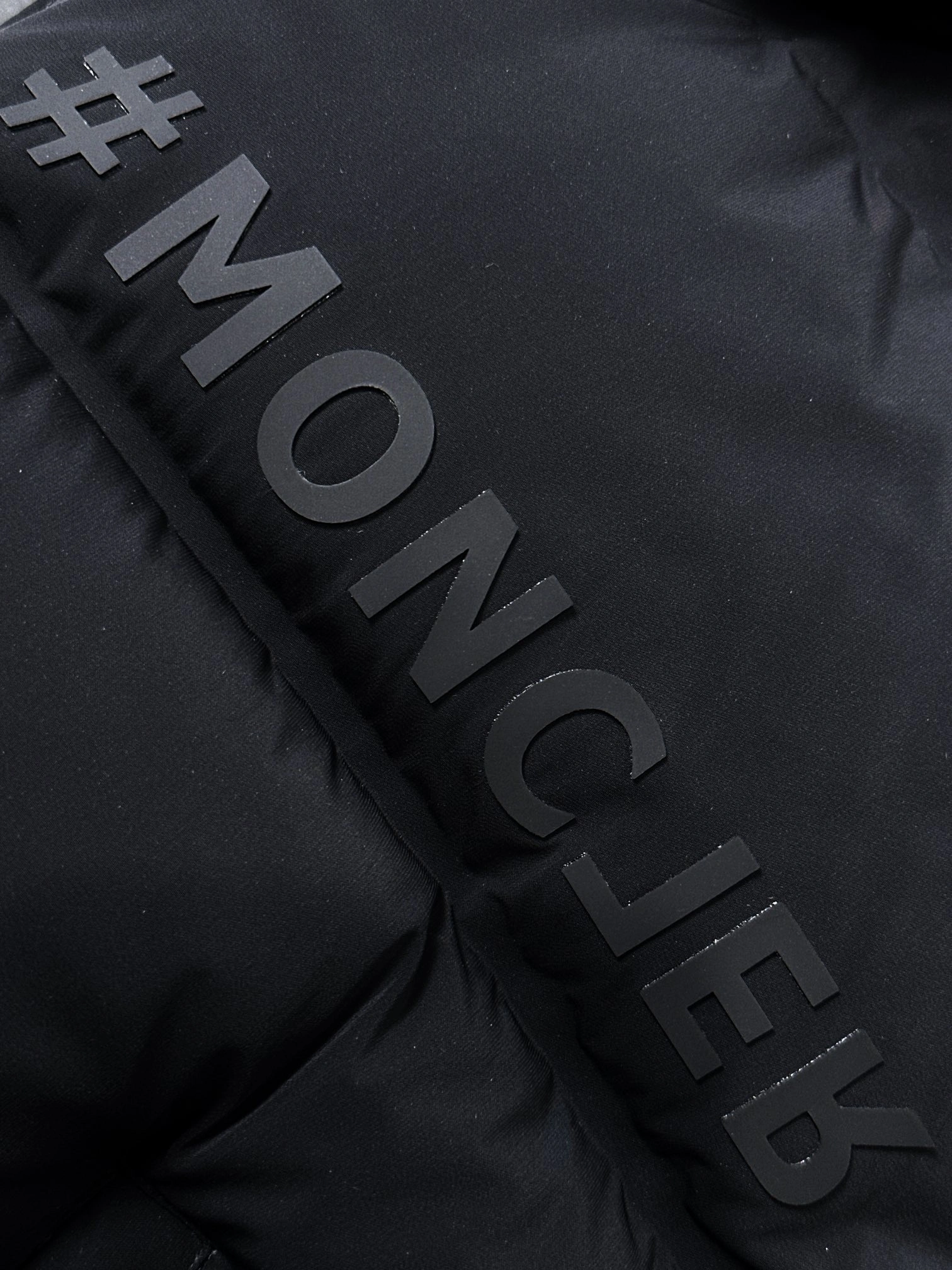 Sophisticated Moncler Down Jackets 145406