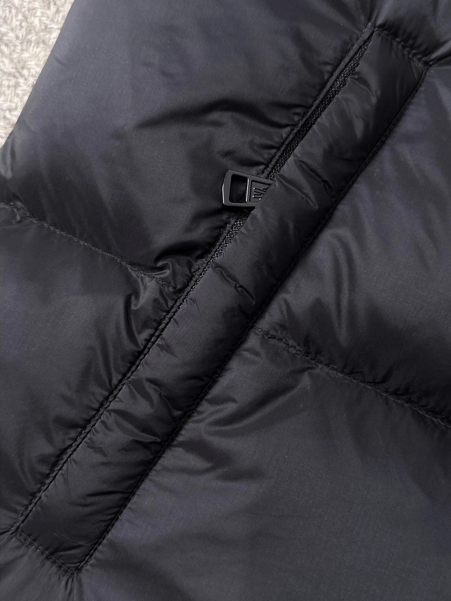 Moncler Down Jackets ModernLook 145419