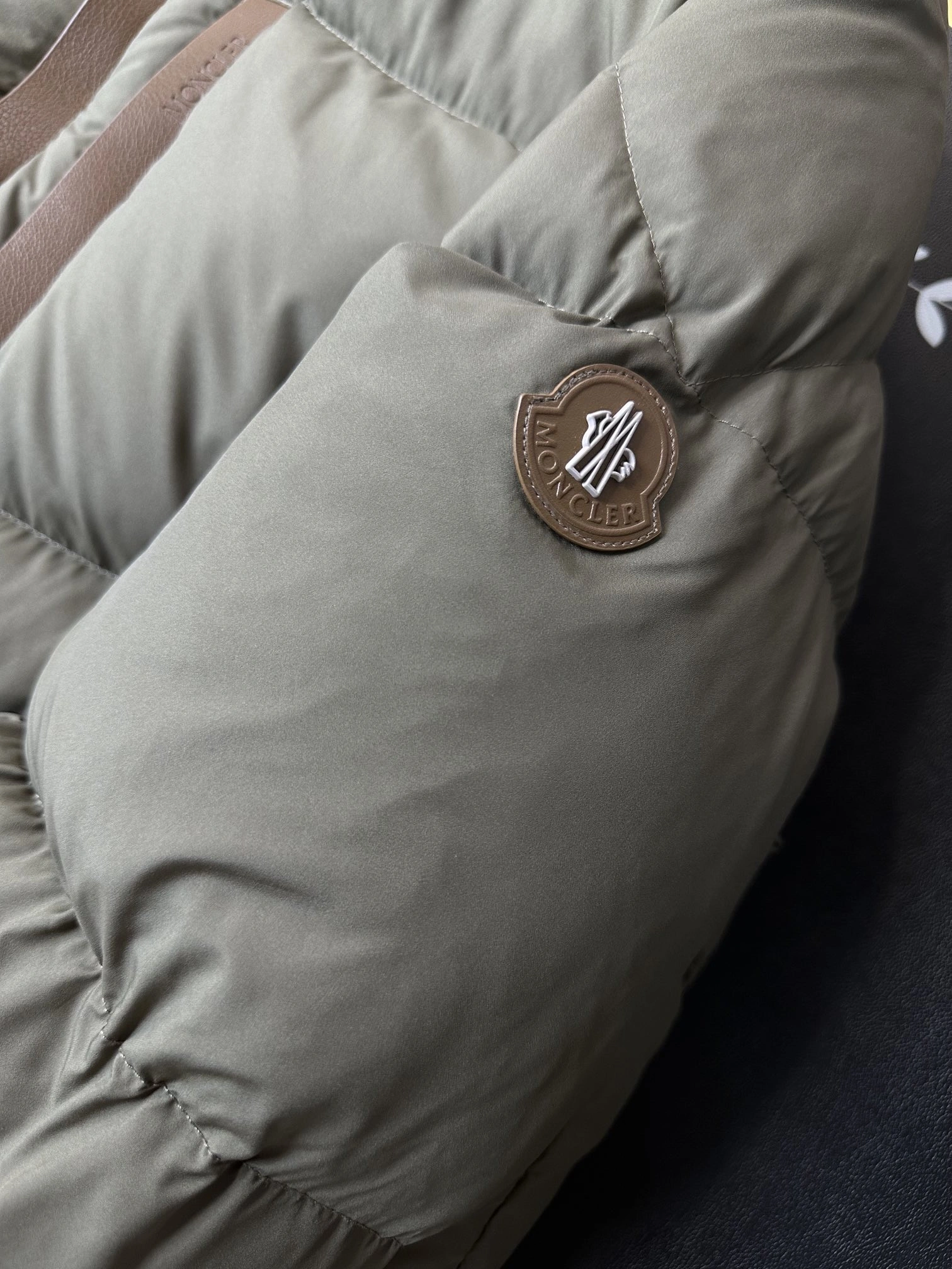 Cozy Moncler Down Jackets 145393