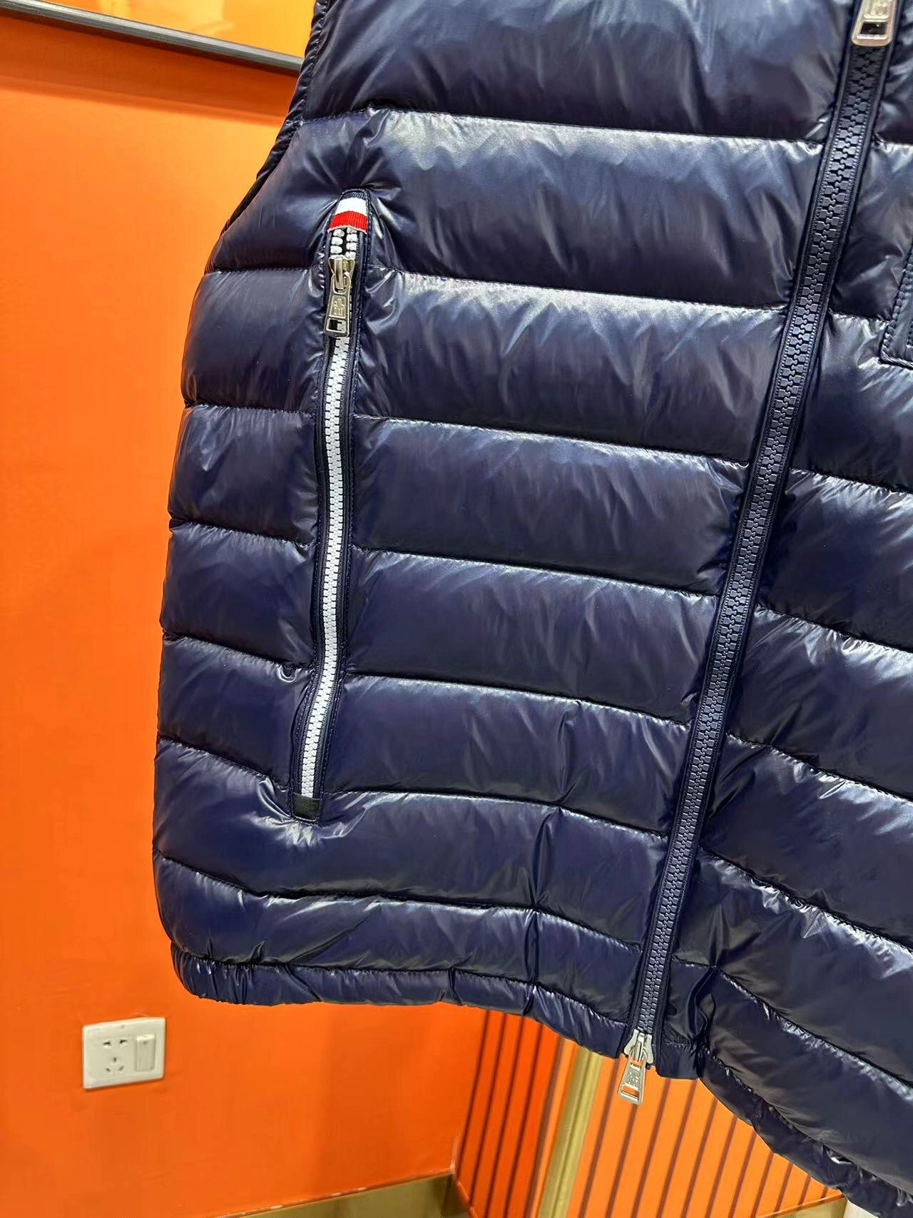 Durable Moncler Down Jackets 145394