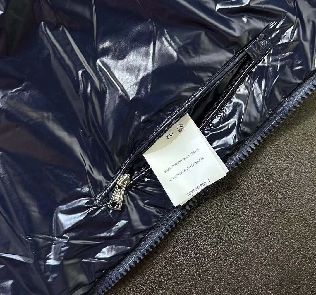 Durable Moncler Down Jackets 145394