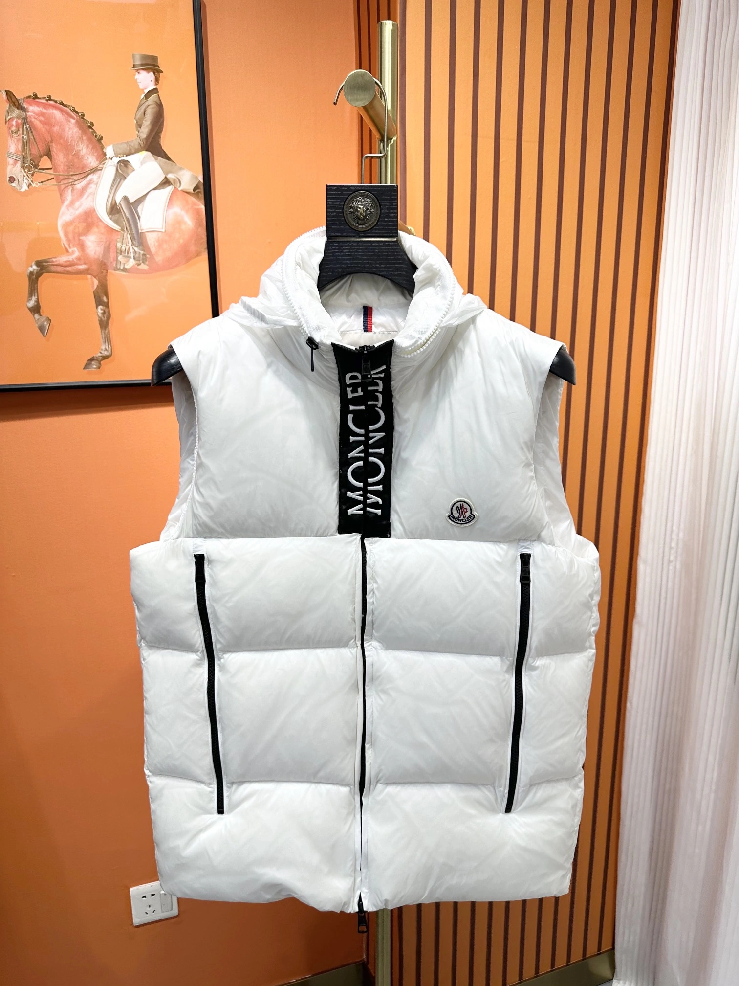 Casual Moncler Down Jackets 145392