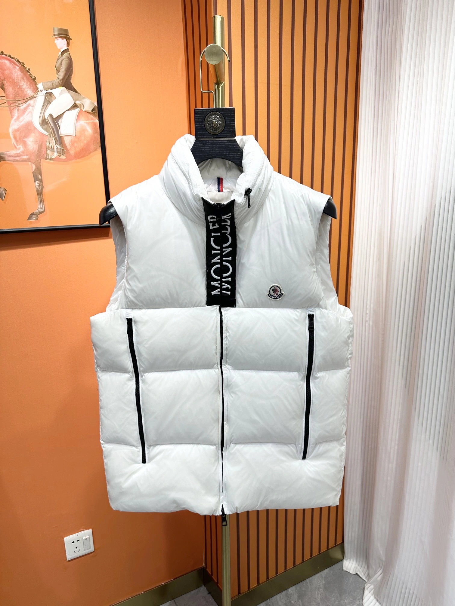 Casual Moncler Down Jackets 145392