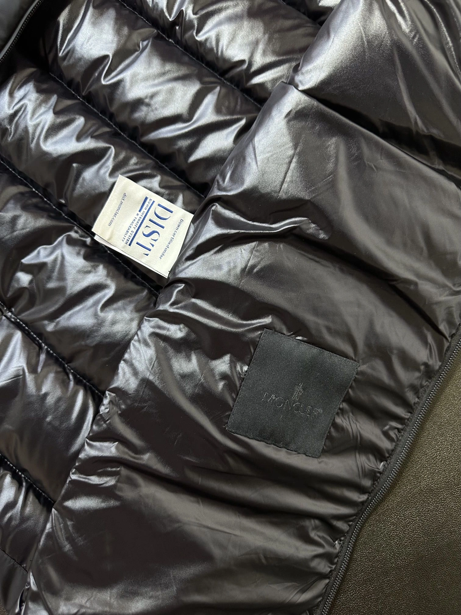 Elegant Moncler Down Jackets 145388