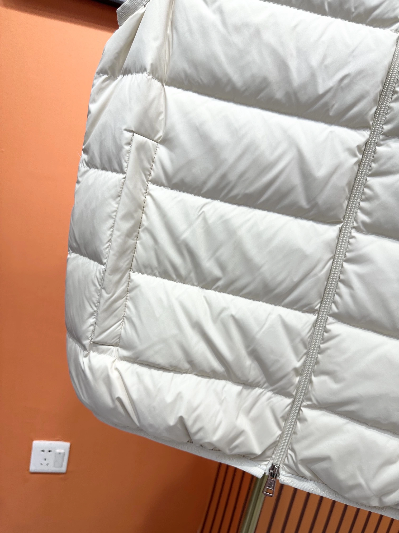 FastDry Moncler Down Jackets 145385