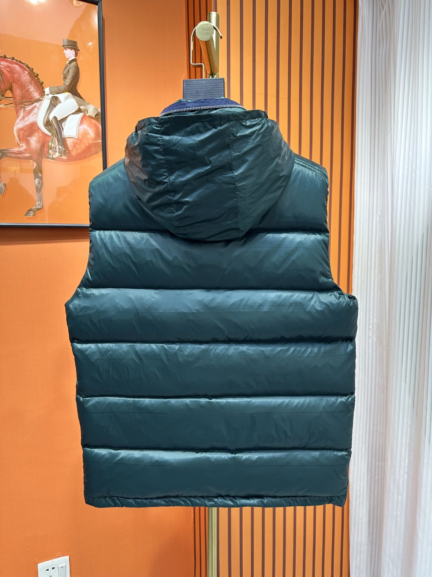 RelaxedFit Moncler Down Jackets 145386