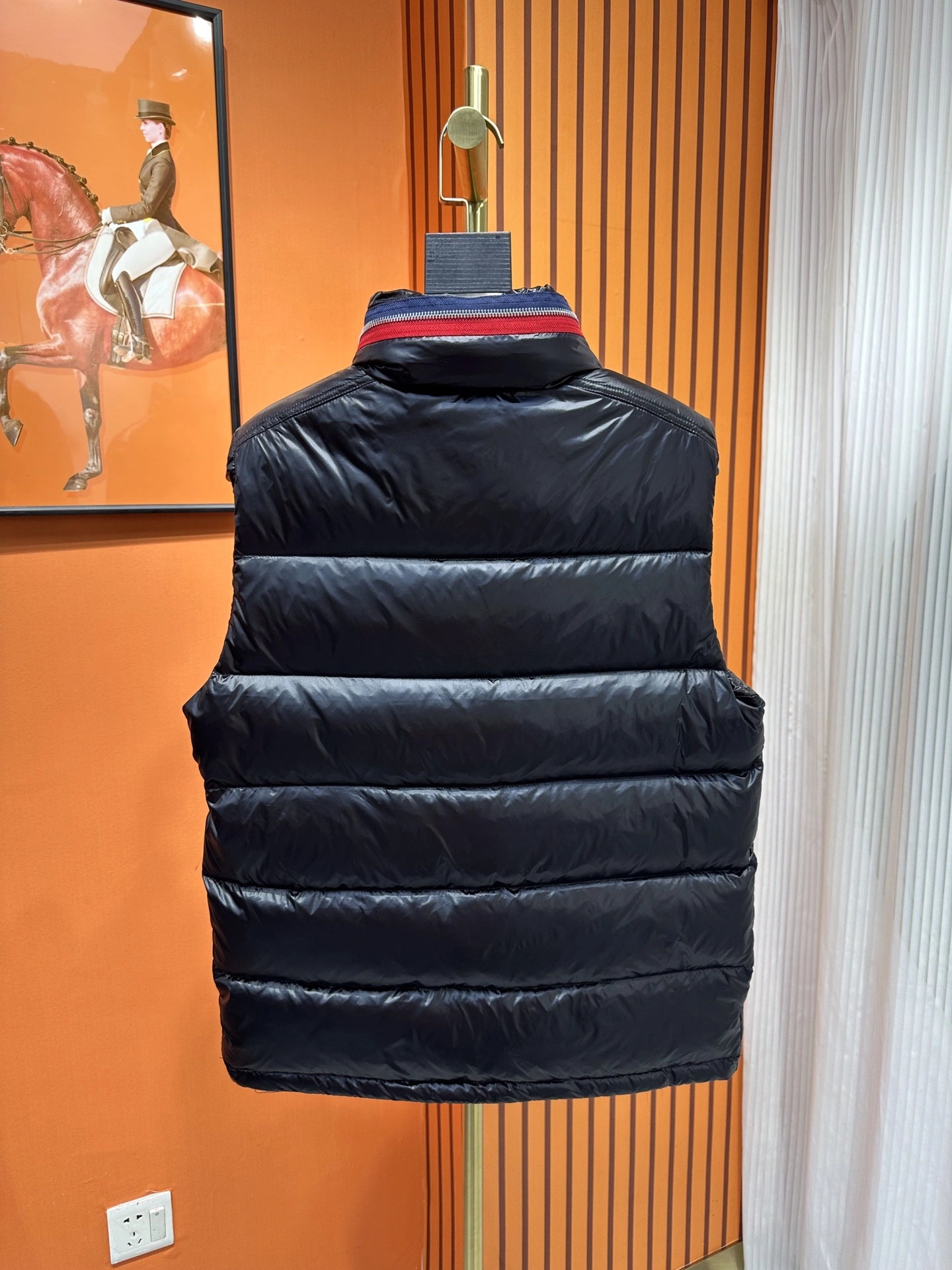 Durable Moncler Down Jackets 145384