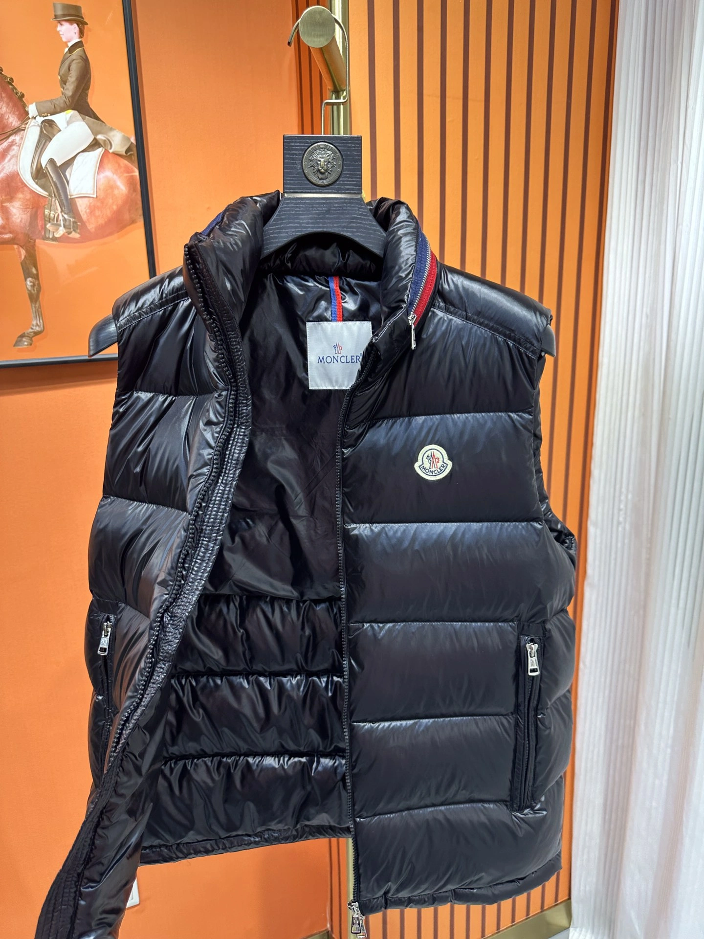 Durable Moncler Down Jackets 145384