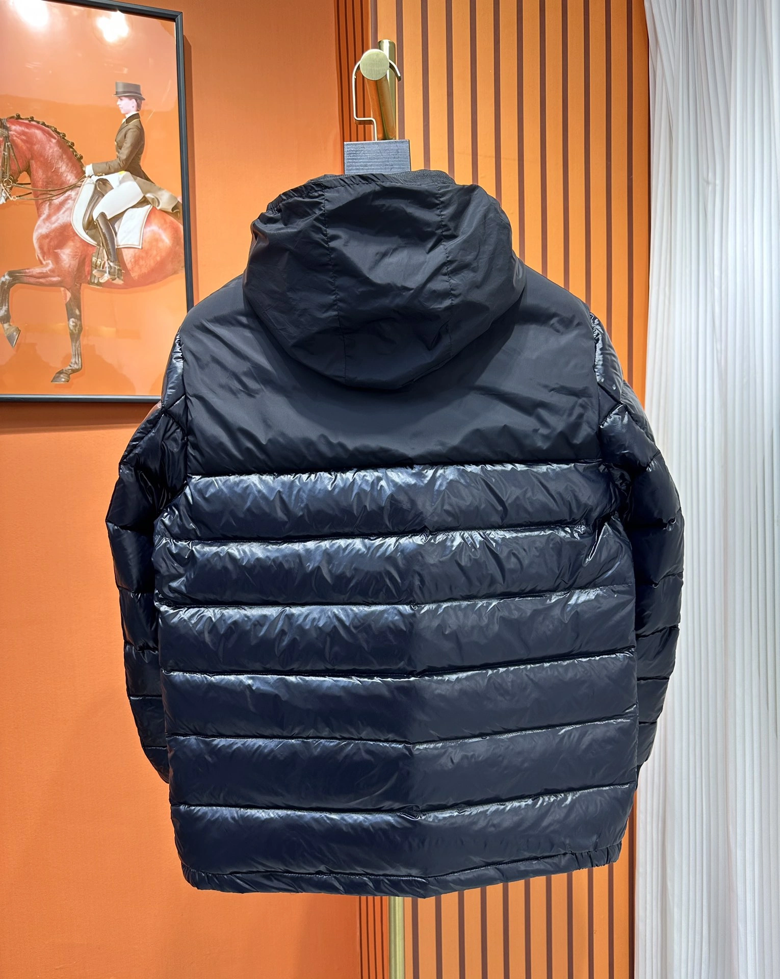 Moncler Down Jackets Refined 145380