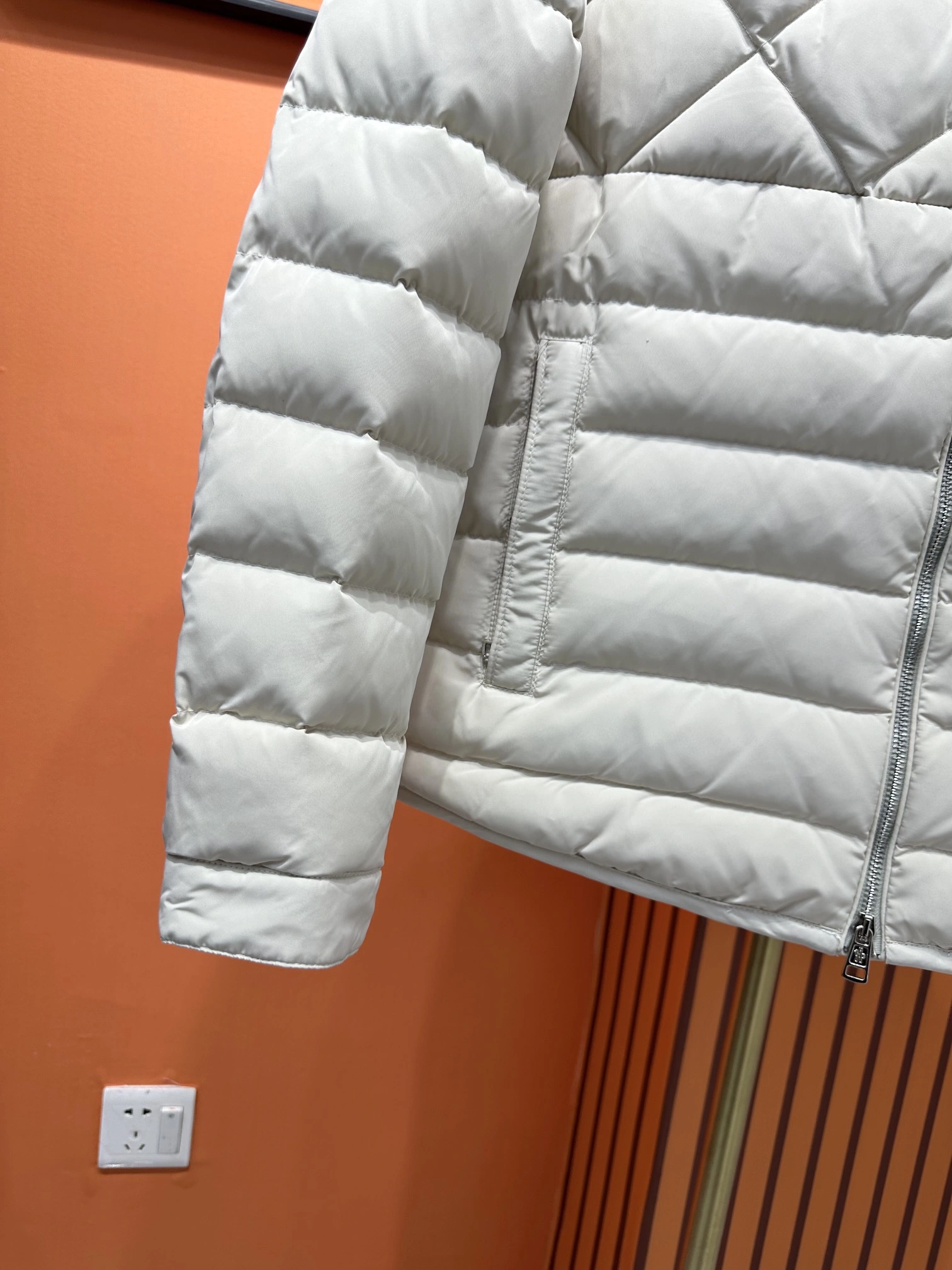 TechFriendly Moncler Down Jackets 145362