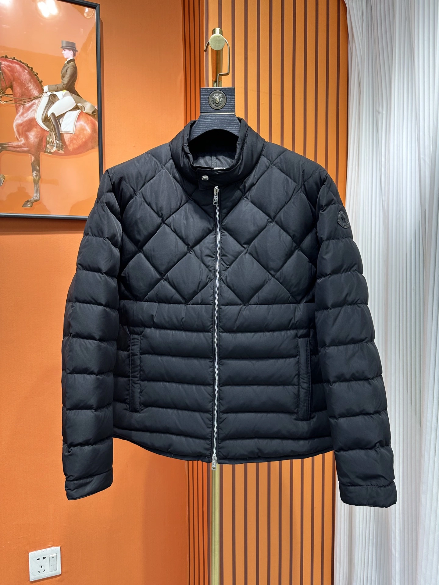 Moncler Down Jackets Flexible 145372