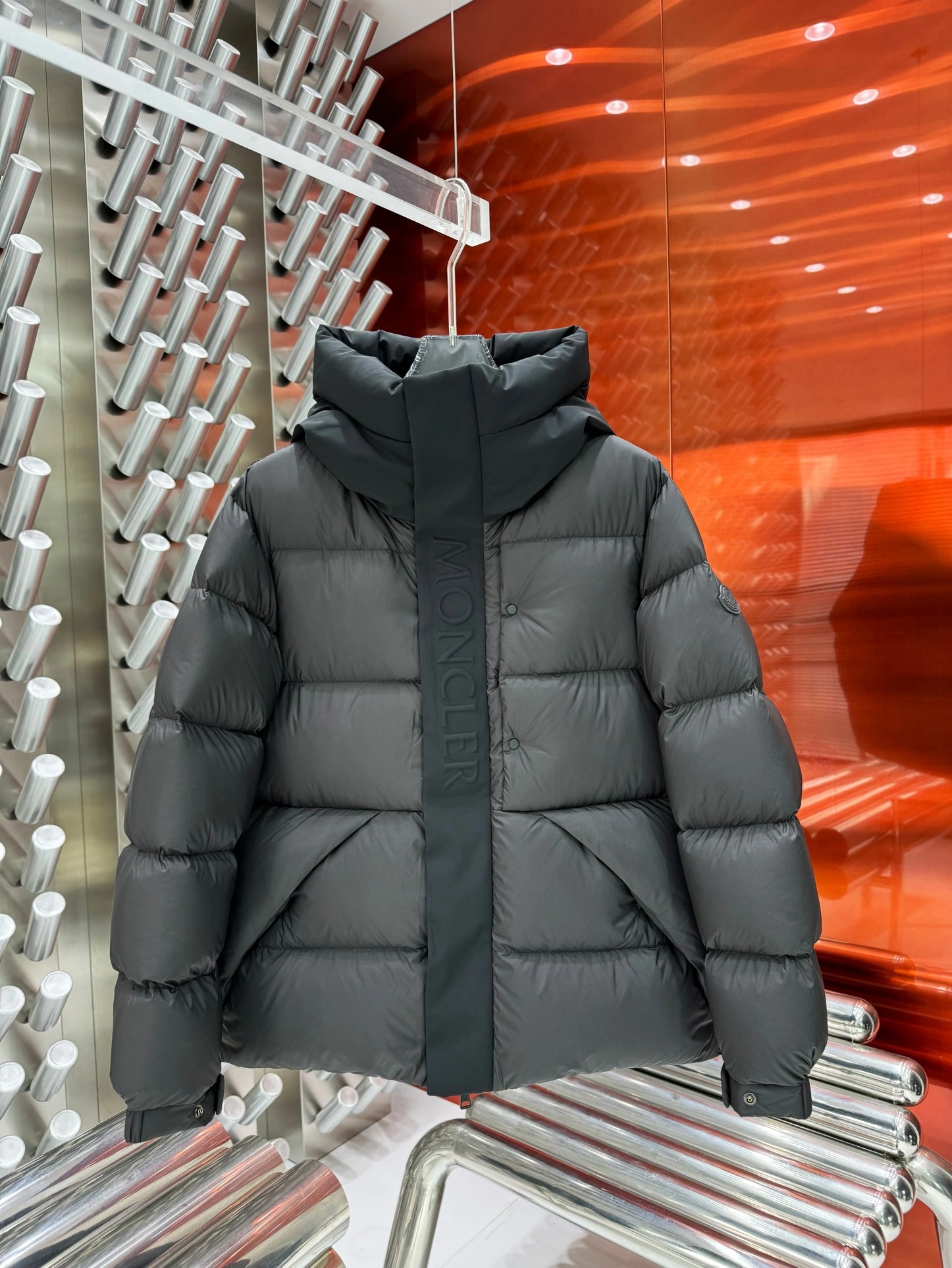 Moncler Down Jackets Cozy 145375