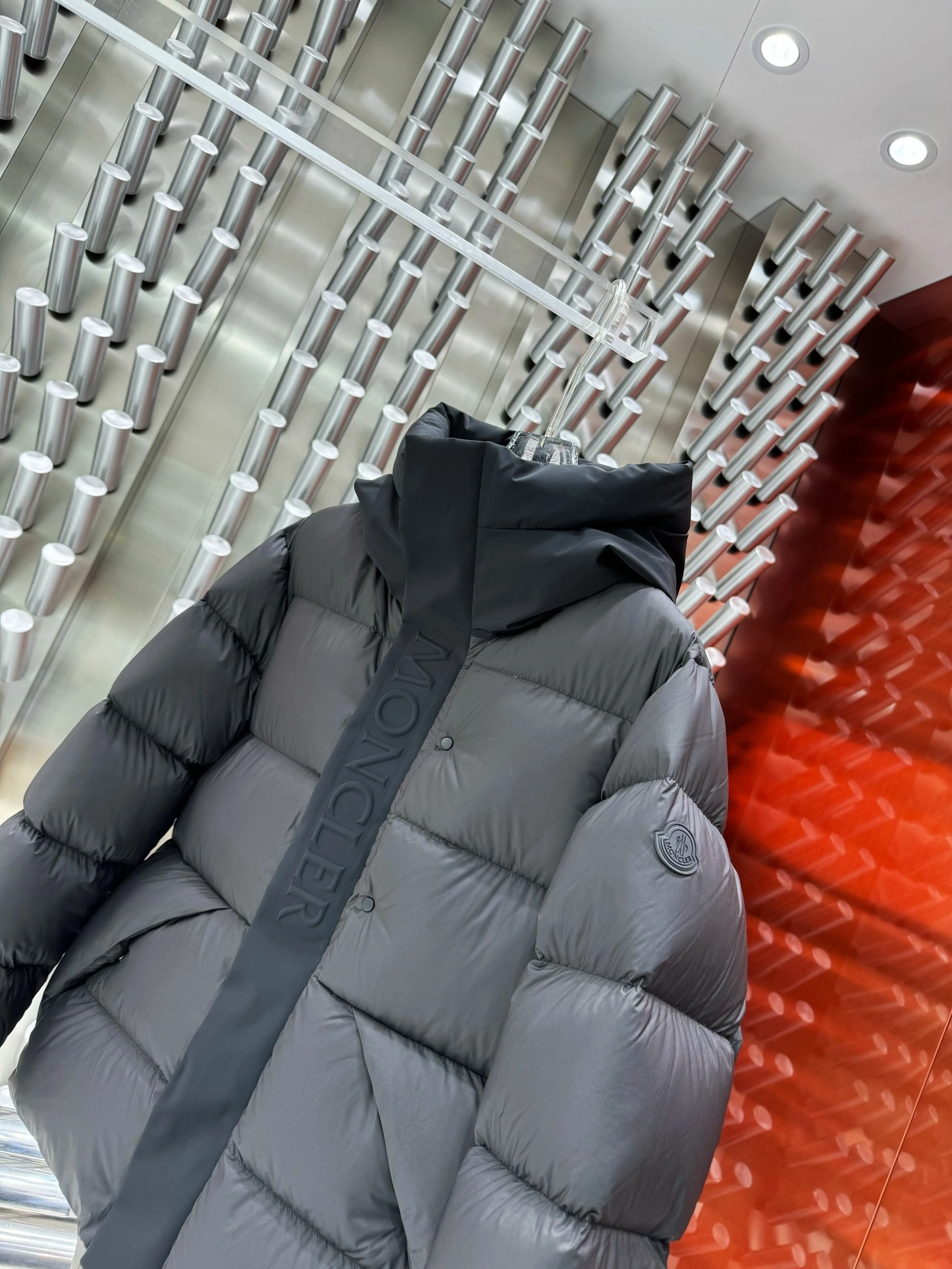 Moncler Down Jackets Cozy 145375
