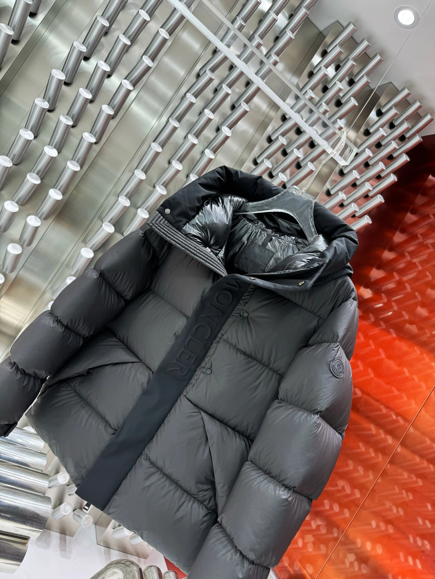 Moncler Down Jackets Cozy 145375