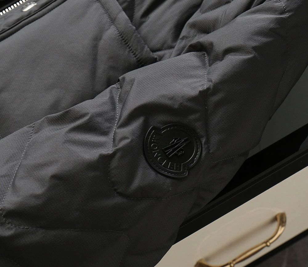 Moncler Down Jackets TimelessDesign 145355