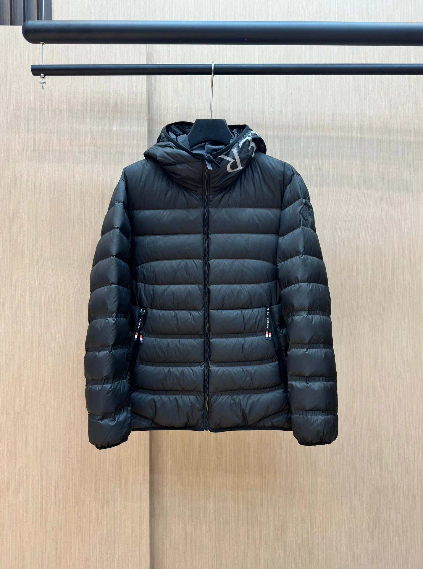 Moncler Down Jackets UrbanStyle 145379