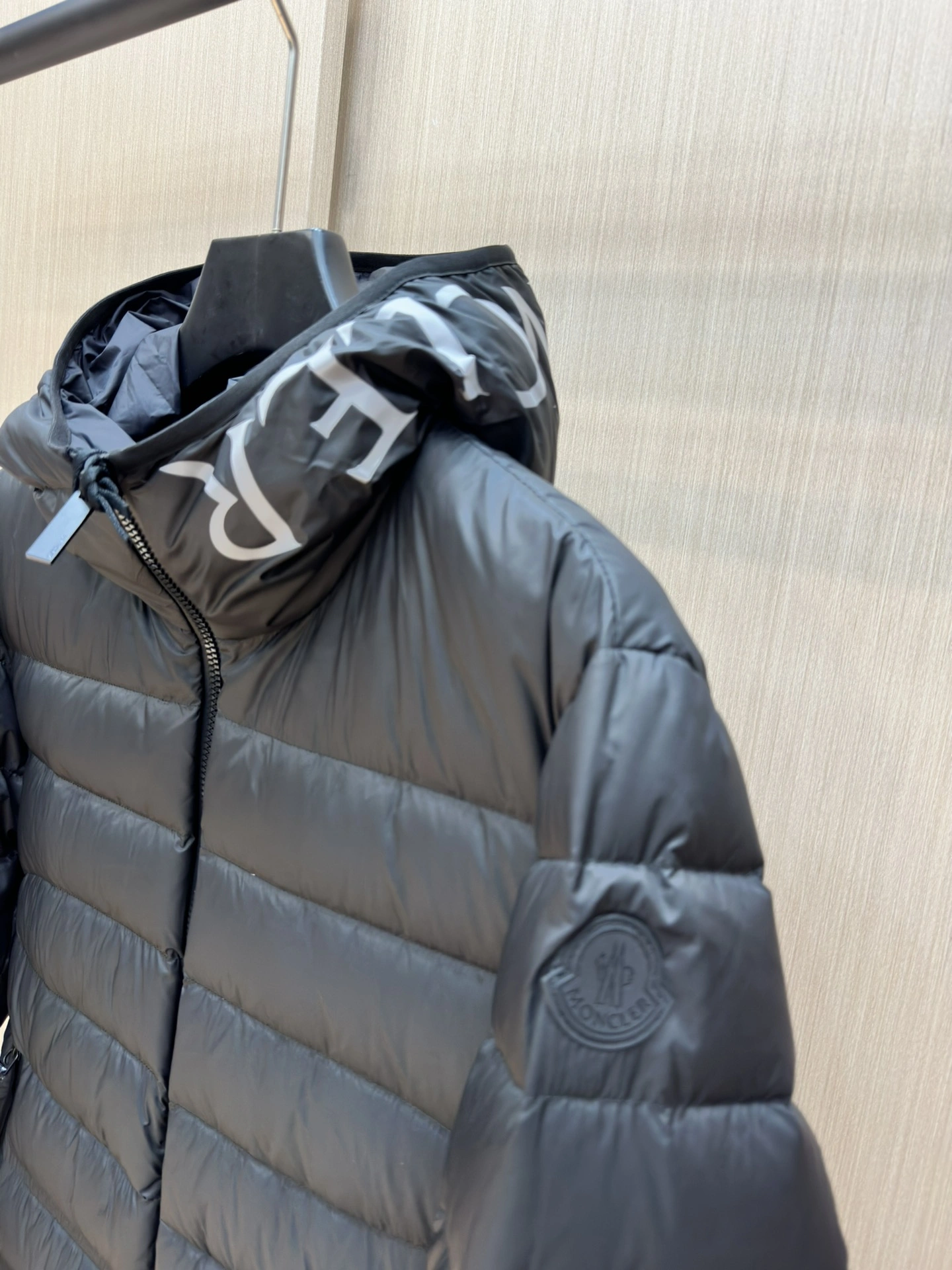 Moncler Down Jackets UrbanStyle 145379
