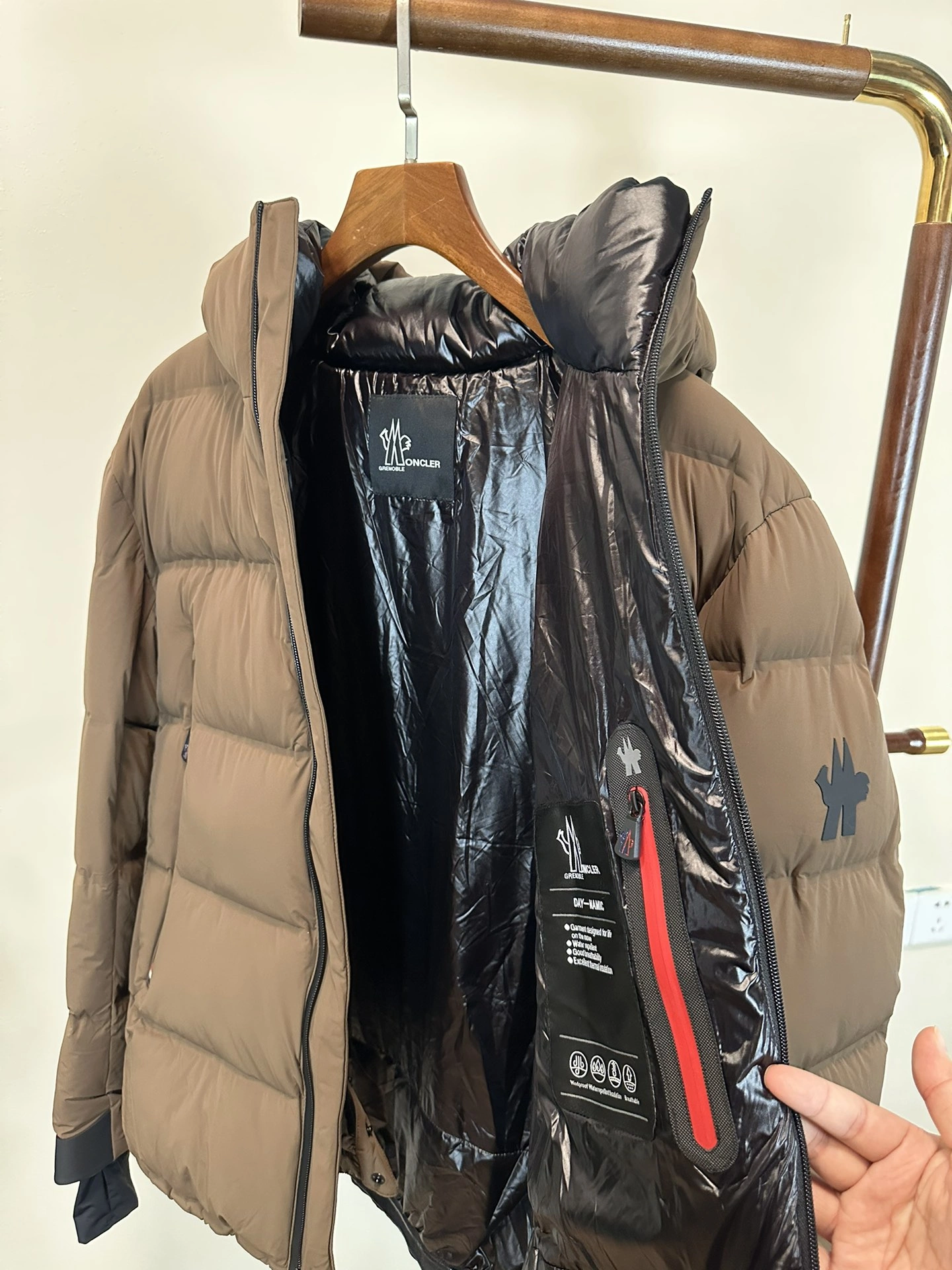 Moncler Down Jackets Neat 145361