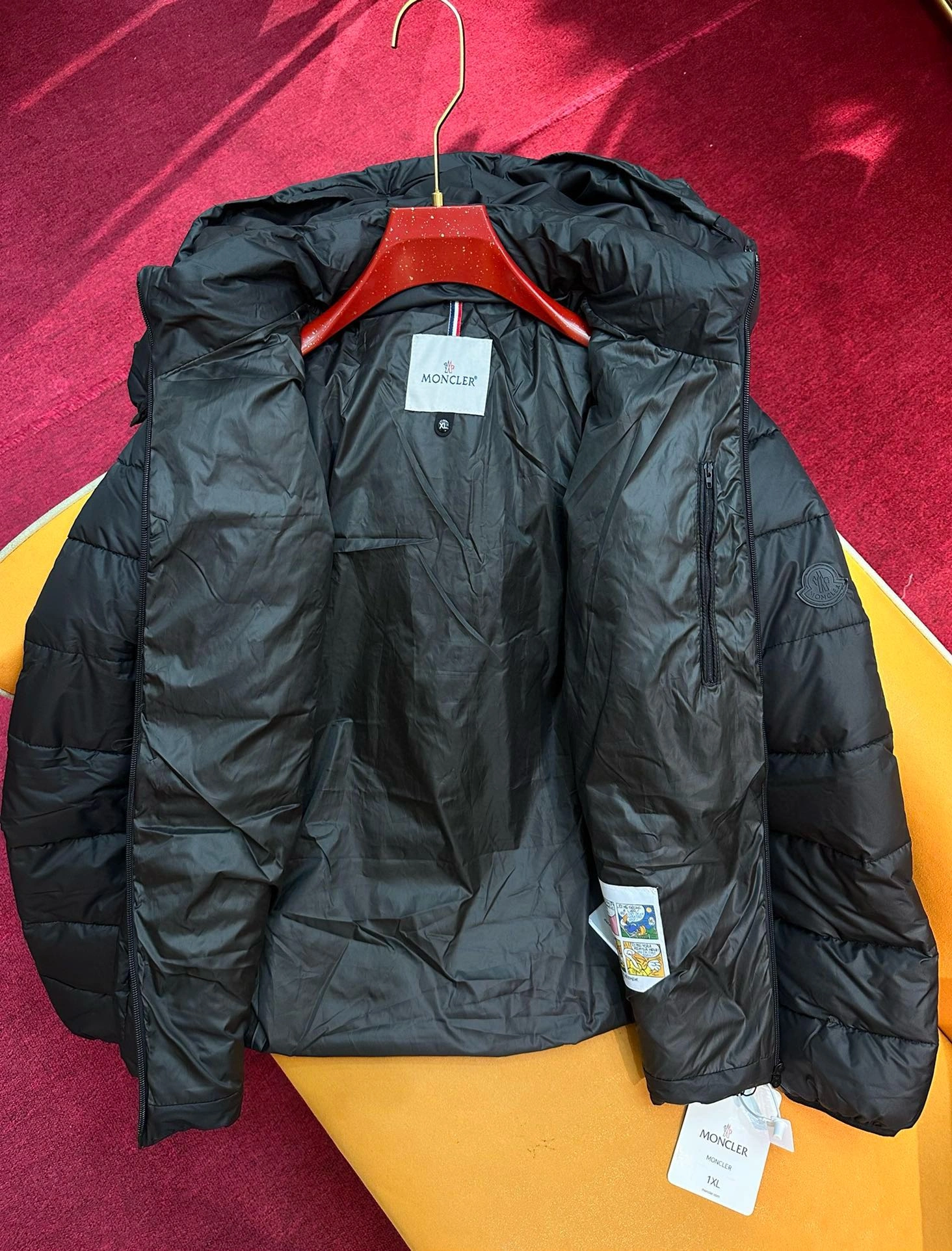 Sophisticated Moncler Down Jackets 145364