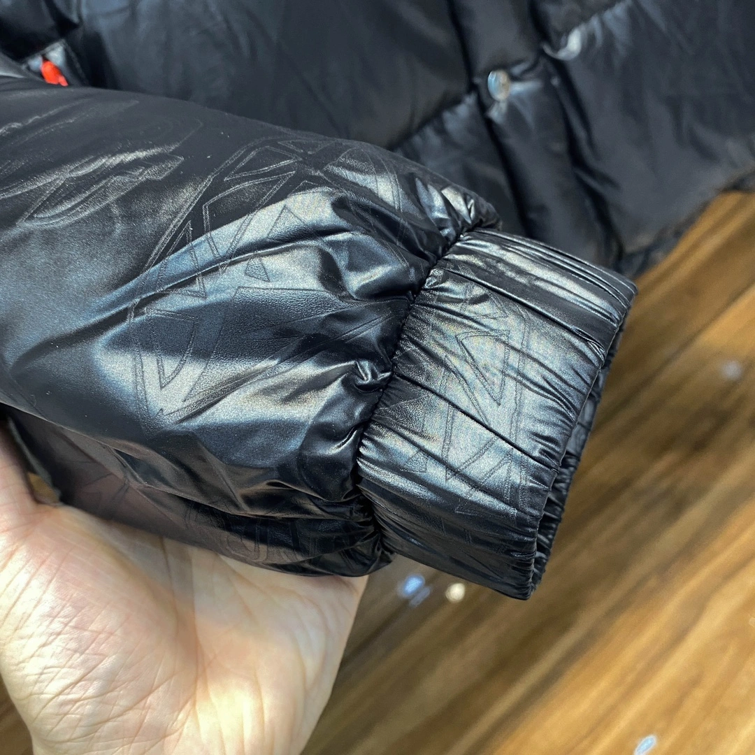 Moncler Down Jackets Lightweight 145360