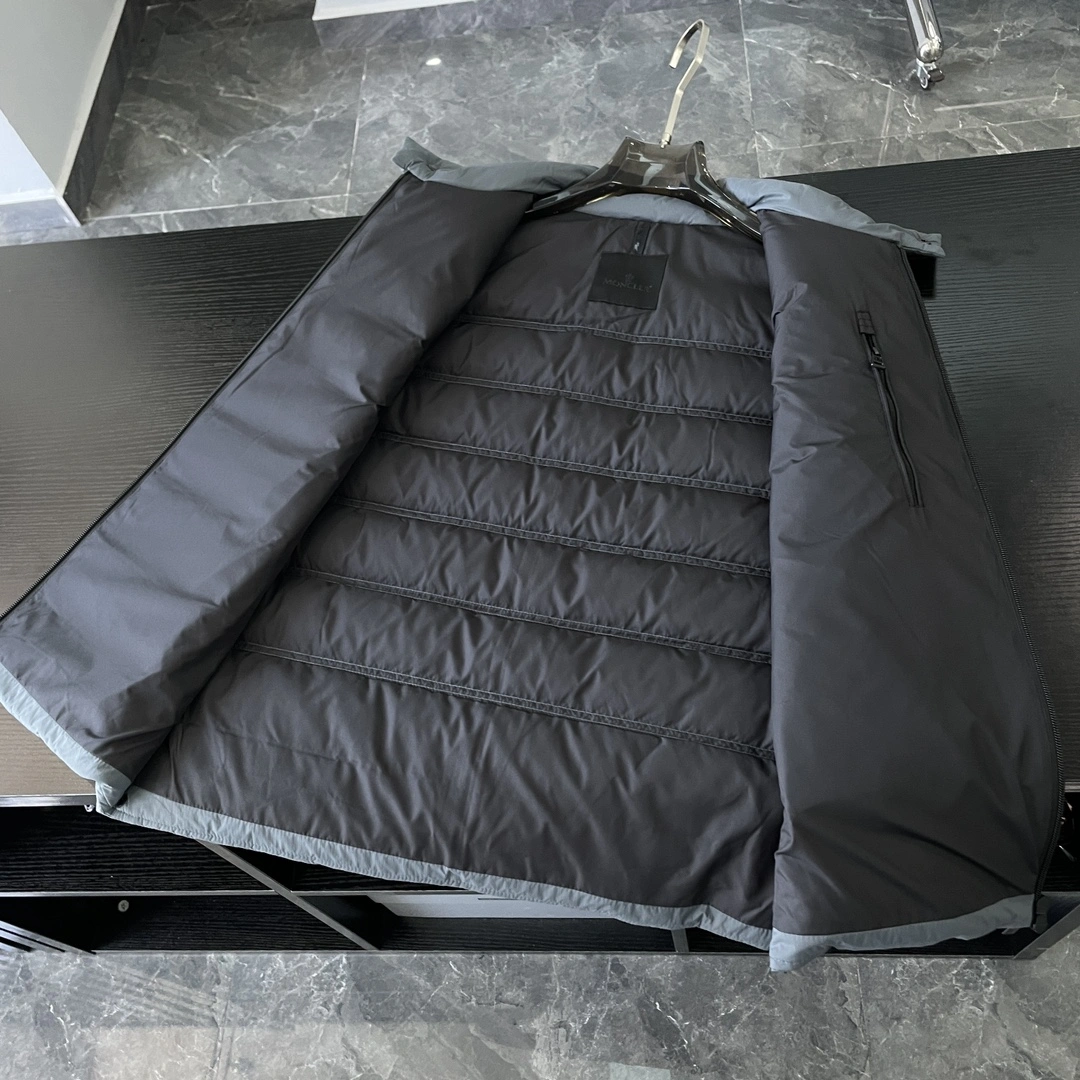 Soft Moncler Down Jackets 145367